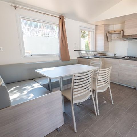 Mobilheim 6 Personen - Comfort XL | 3 Zi. | 6 Pers. | Erhöhte Terrasse | Klima.