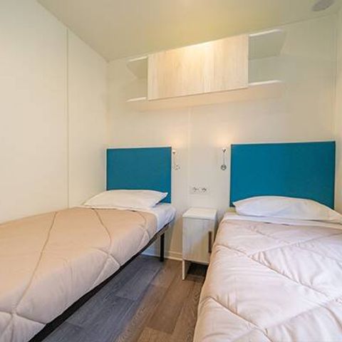Mobilheim 4 Personen - Mobilheim | Premium | 2 Zi. | 4 Pers. | Erhöhte Terrasse | Klim.