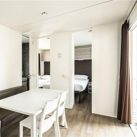 Mobilheim 7 Personen - Premium Three-Bedroom Camping Home 6+1