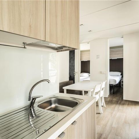 Mobilheim 7 Personen - Premium Three-Bedroom Camping Home 6+1