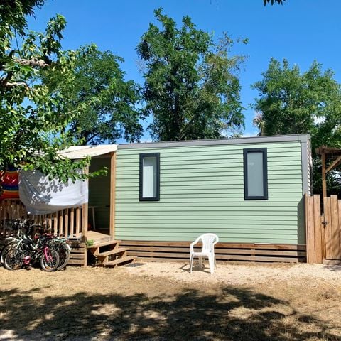 Mobilheim 4 Personen - Créole 32 m² - 3 Zimmer - 2 Schlafzimmer - Privater Jacuzzi - Klimaanlage