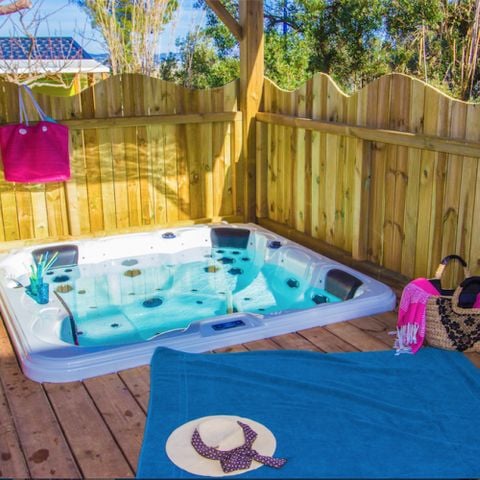 Mobilheim 4 Personen - Hawaii - 32 m² - 2 Zimmer - Jacuzzi