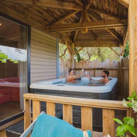 Mobilheim 4 Personen - Mobilheim Moorea SPA & Rooftop - 52m2
