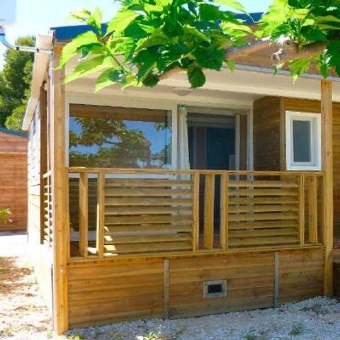 Chalet 5 personen - Chalet | Classic | 2 Schlafz. | 5 Pers. | Höhere Terrasse | Klimaanlage | TV