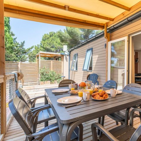 Mobilheim 6 Personen - Mobilheim | Premium | 3 Zi. | 6 Pers. | Hochterrasse | 2 Bäder | Klimaanlage | TV