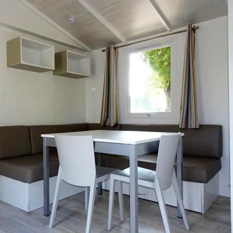 Mobilheim 6 Personen - Cordelia 57 mit Jacuzzi