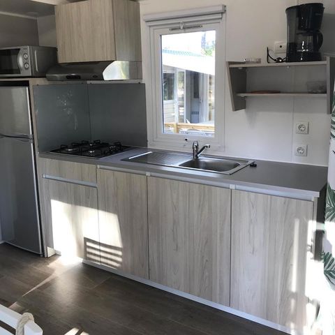 Mobilheim 4 Personen - Mobilheim Komfort 28m² - Klimaanlage + tv + überdachte Terrasse