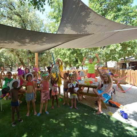Camping Sandaya - Le Plein Air Des Chênes - Hérault - Image N°3