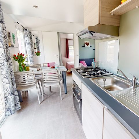 Mobilheim 5 Personen - Home Flower Premium 26,5m² (2 Zimmer, max. 4 Erwachsene + 1 Kleinkind) überdachte Terrasse 16m²