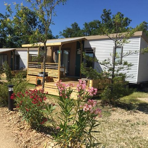 Mobilheim 6 Personen - Home-Flower Premium 30m² (3 Schlafzimmer) + 16m² überdachte Terrasse