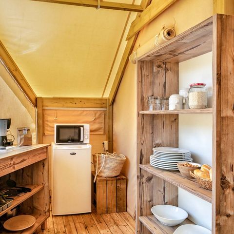 Zelt 4 Personen - möblierte Junior Standard 17m² (2 Schlafzimmer) ohne Sanitäranlagen