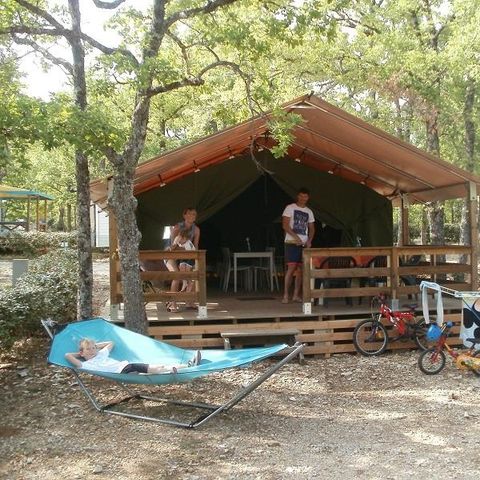 Safarizelt 5 Personen - Freeflower Standard 37m² (2 Zimmer) - inkl. Terrasse 10m²