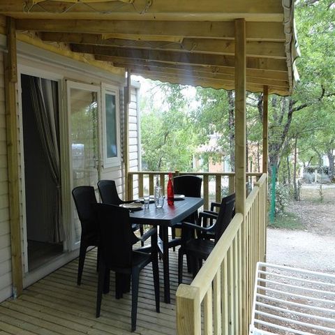 Mobilheim 4 Personen - Komfort + 28m² (2 Zimmer) + überdachte Terrasse 10m².