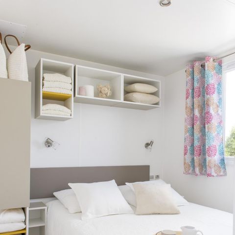 Mobilheim 4 Personen - Komfort + 28m² (2 Zimmer) + überdachte Terrasse 10m².