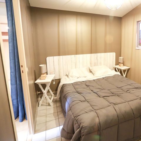 FERIENHAUS 4 Personen - Komfort-Pavillon 50m² - 2 Schlafzimmer - inkl. Terrasse