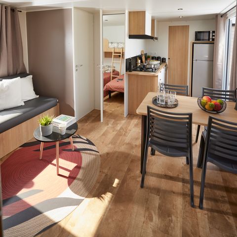 Mobilheim 4 Personen - Premium 29 m² 2 Zimmer halbüberdachte Terrasse + Klimaanlage + LV