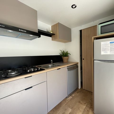 Mobilheim 4 Personen - Premium 29 m² 2 Zimmer halbüberdachte Terrasse + Klimaanlage + LV