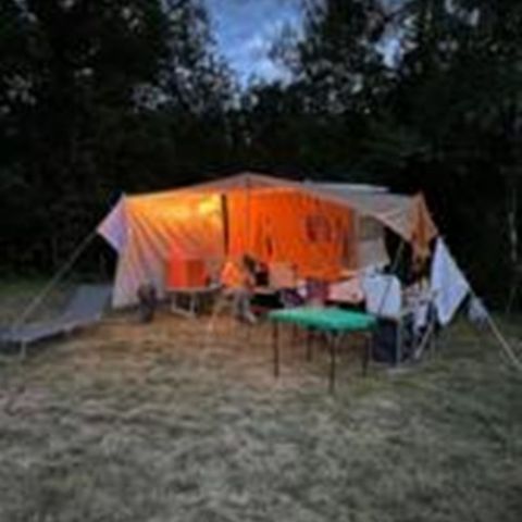 Stellplatz - NACKTES CAMPING