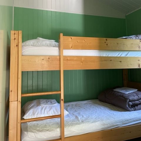 AUßERGEWÖHNLICHE UNTERKUNFT 4 Personen - Stelzenchalet Komfort 2 Zimmer 30m² - TV - NEW MIT KLIMAANLAGE