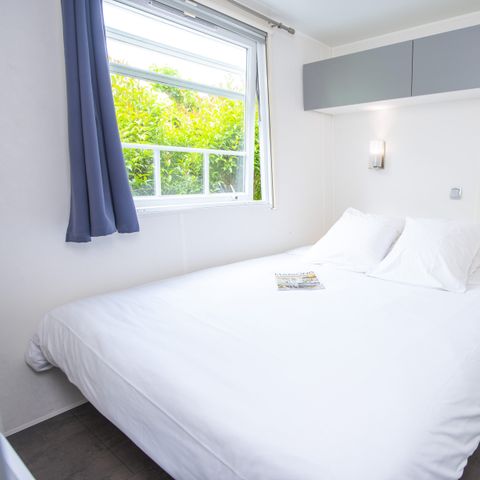 Mobilheim 6 Personen - PRIVILEGE - 3 Schlafzimmer plus Klimaanlage