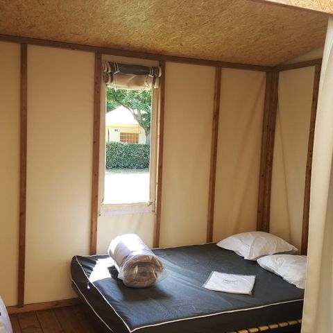 Bungalowzelt 4 Personen - Bungalow Maori Confort 17m² 2 Zimmer - (ohne Sanitäranlagen- ohne Wasser) 2/4 Pers.
