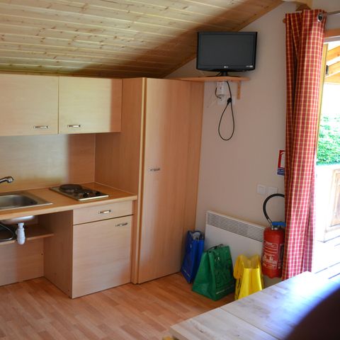 Chalet 4 personen - Chalet PMR Confort 35m² 2 Zimmer + überdachte Terrasse + TV + Klimaanlage 4 Pers.