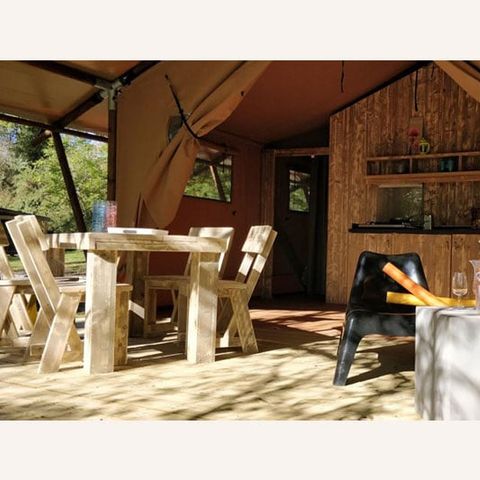Safarizelt 4 Personen - LUXUS-LODGE AM FLUSSUFER