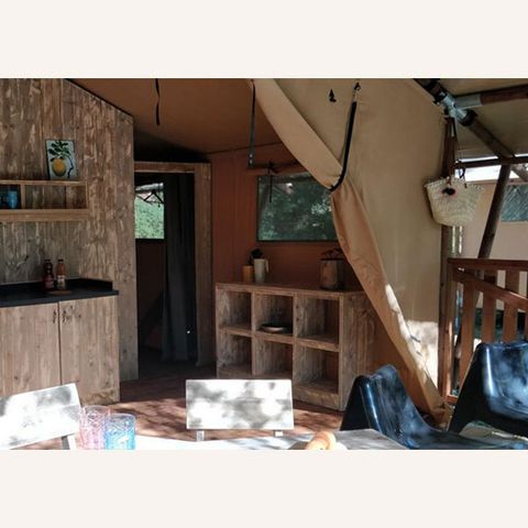 Safarizelt 4 Personen - LUXUS-LODGE AM FLUSSUFER