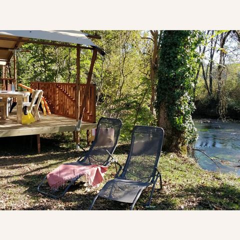 Safarizelt 4 Personen - LUXUS-LODGE AM FLUSSUFER