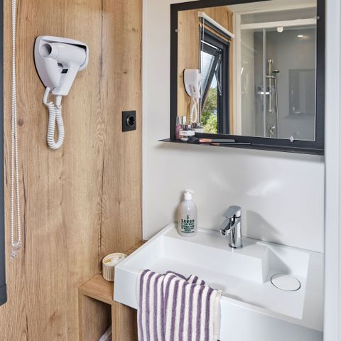 Mobilheim 4 Personen - Ecrin Vert Premium 32m² (2ch-4pers)+2SDB +halbüberdachte Terrasse 17m² + LV + CLI