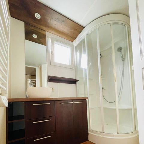 Mobilheim 6 Personen - Komfort 22-28m² - 2 Zimmer - überdachte Terrasse + TV*.