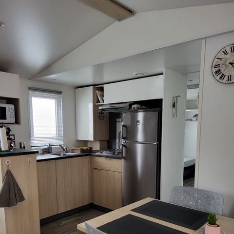 Mobilheim 8 Personen - Komfort 24-34m² - 3 Schlafzimmer - überdachte Terrasse + TV*.