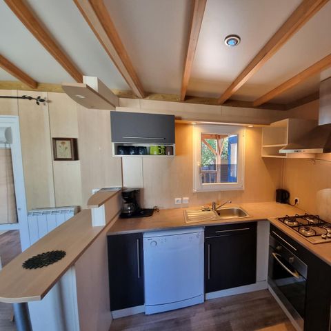 Chalet 6 Personen - 58m² - 3 Schlafzimmer - 2 Badezimmer - überdachte Terrasse + Klimaanlage + TV + LV + Backofen*.