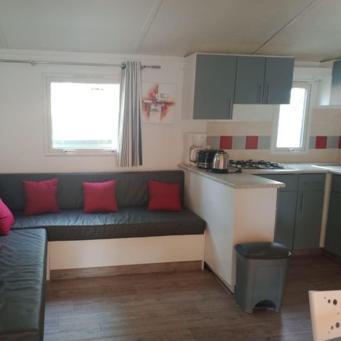 Mobilheim 6 Personen - Standard 22-28m² - 2 Schlafzimmer - überdachte Terrasse + TV