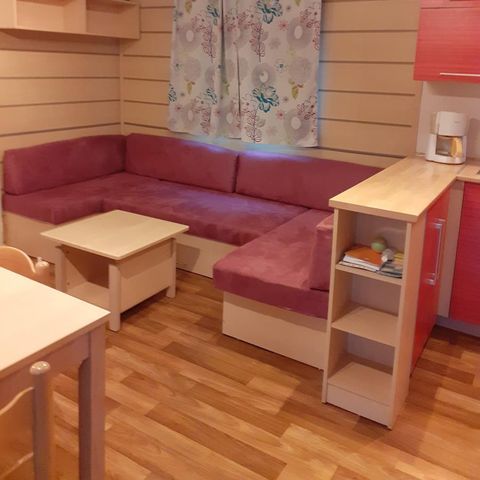 Mobilheim 8 Personen - Standard 24-34m² - 3 Schlafzimmer - überdachte Terrasse + TV