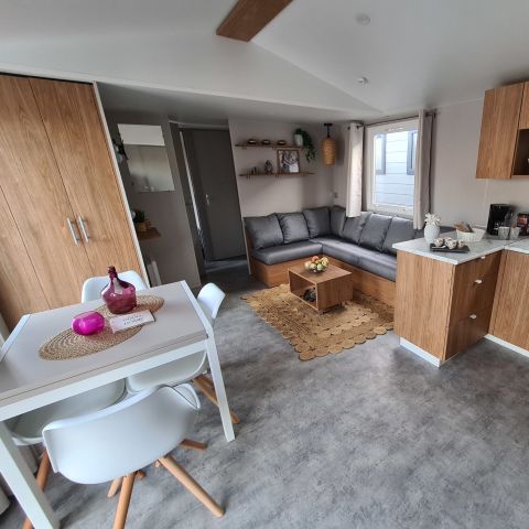 Mobilheim 8 Personen - Premium 30-40m² - 3 Schlafzimmer + TV + Überdachte Terrasse & Einwegbettwäsche vorhanden*.
