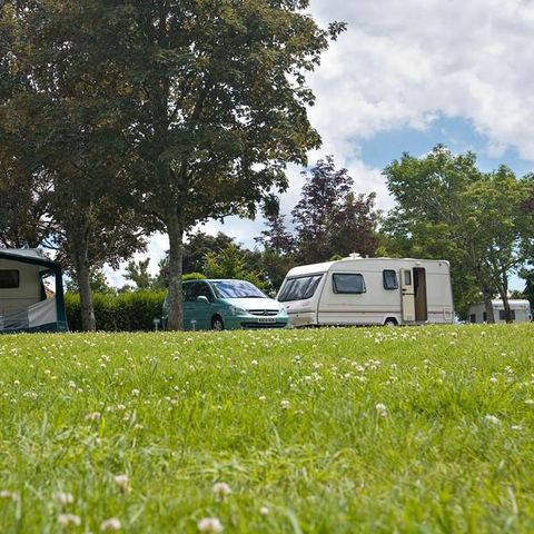 Stellplatz - Pauschale Stellplatz Confort Grande Taille 180m²