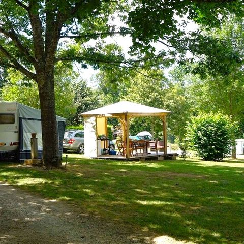 Stellplatz - Pauschale Stellplatz Privilège 150m²