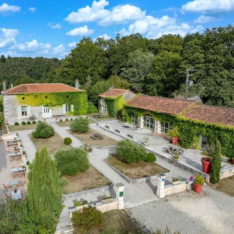 Camping Les Gorges Du Chambon - Ciela Village - Camping Charente - Image N°3