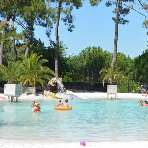 Camping Les Pins d'Oléron  - Charente-Maritime - Image N°3