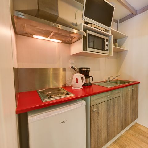 Chalet 2 Personen - CONFORT 24 m² (1 Zimmer) davon überdachte Terrasse 8m²