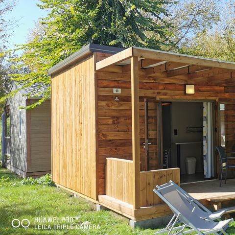 Chalet 2 Personen - PREMIUM 24m² (1 Schlafzimmer im Wohnraum) davon überdachte Terrasse + TV