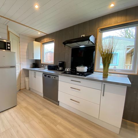 Chalet 7 Personen - PREMIUM 50m² (3 Schlafzimmer) + Terrasse + TV + LV + Plancha + Klimaanlage