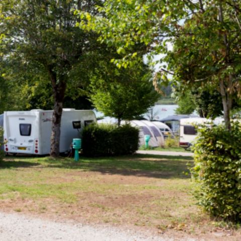Stellplatz - Stellplatz mit Strom
