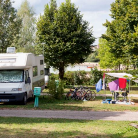 Stellplatz - Stellplatz mit Strom