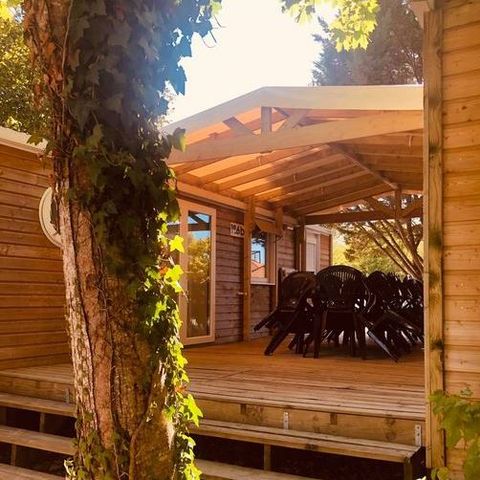 Mobilheim 16 Personen - Tribu 60m² (6 Zimmer) + große halbüberdachte Gemeinschaftsterrasse