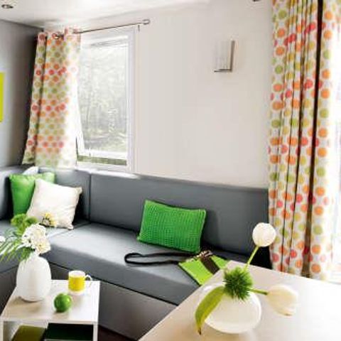 Mobilheim 16 Personen - Tribu 60m² (6 Zimmer) + große halbüberdachte Gemeinschaftsterrasse