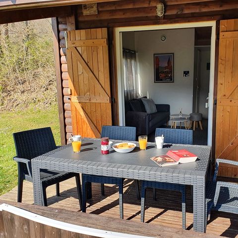 Chalet 4 Personen - Chalet Tradition Standard 28m² - 2 Zimmer - überdachte Terrasse