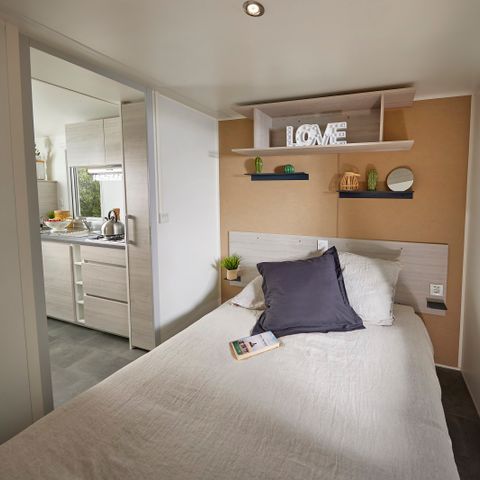 Mobilheim 6 Personen - Mobilheim Premium 35m² - 3 Schlafzimmer - Schlossblick - überdachte Terrasse - Klimaanlage