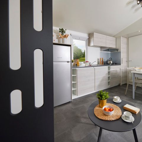 Mobilheim 6 Personen - Mobilheim Premium 35m² - 3 Schlafzimmer - Seeblick - überdachte Terrasse - TV - Klimaanlage